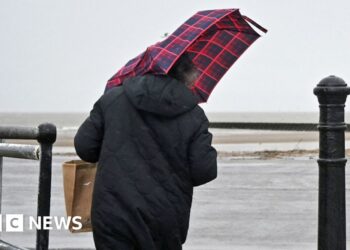 Storm Jocelyn: 97mph gusts taped after heavy winds struck UK