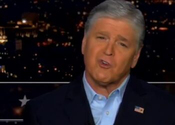 Sean Hannity Suggests That Taylor Swift Was Brainwashed By The Left