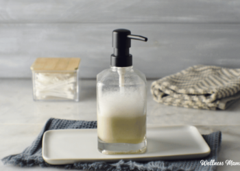 How to Make Homemade Shampoo