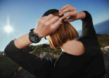 OnePlus’ Watch 2 gets 100 hours of battery thanks to a pair of chips and Wear OS tweaks