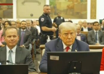 MAGAs Start A GoFundMe To Raise $355 Million For Trump