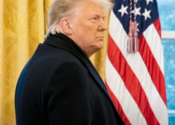 Illinois Kicks Insurrectionist Trump Off The Ballot