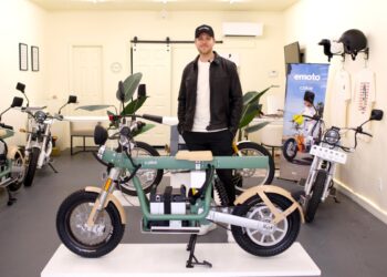 Florida man buys Cake’s remaining US inventory of electric motorbikes